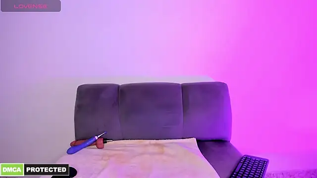 Night_Goddess webcam