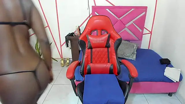 stNatashaBrunette webcam