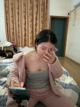 xiiuuff18 - Xiiuuff18's free webcam