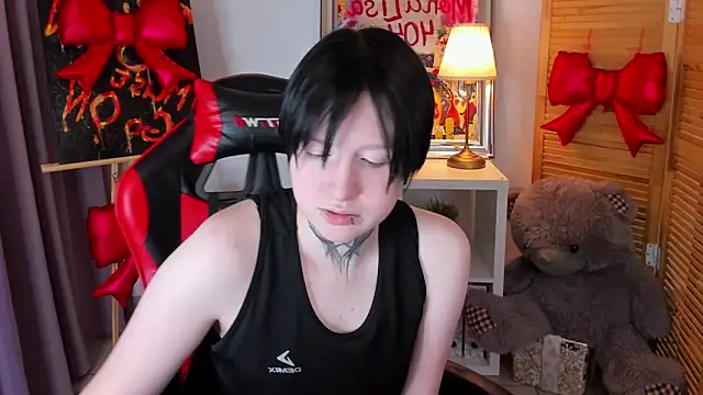 BakugoKatsuki webcam