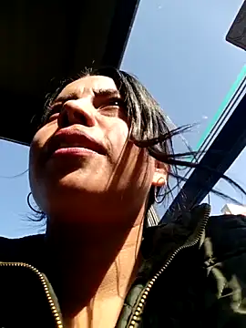 _andrea30 live sex cam