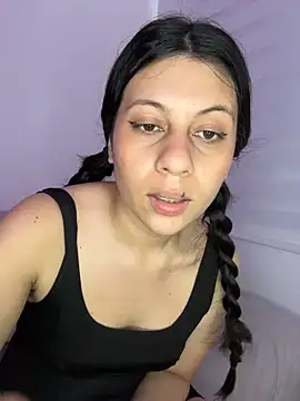 Sofi-Vargas live sex cam