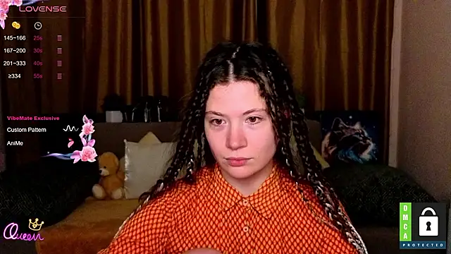 Alicia_redfollow webcam