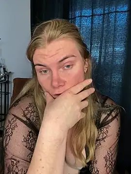 sexyblondjoanna - SexyBlondJoanna's free webcam - UK Sex Cams