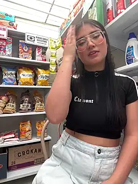 StrawberryPink_ webcam