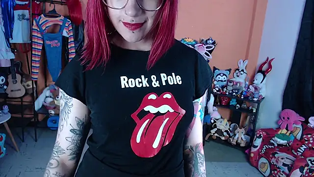 MissMiia2 live sex cam