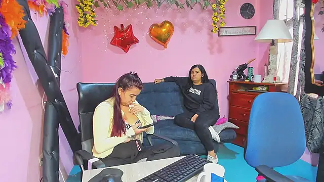 lesbiancuple webcam