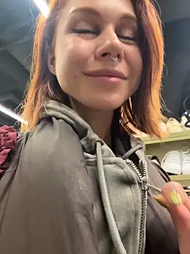 RosieSecret's live cam