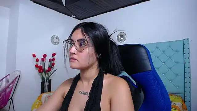 kathe-mills235 webcam