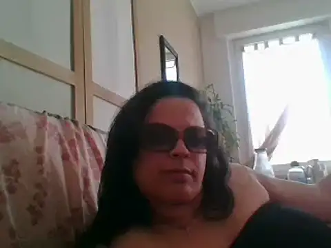 ITALIANASISIXX webcam