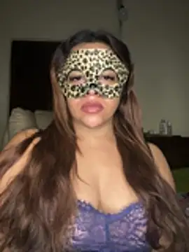 Webcam Model (SLNatasha)  is live.Free join now!