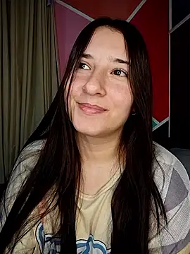 Mysticdooll69 webcam