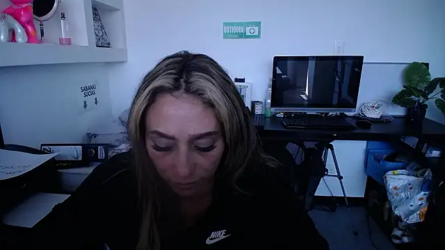 salome_drasin webcam