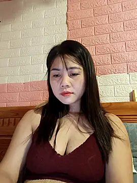 Ngocmai_lazdy webcam