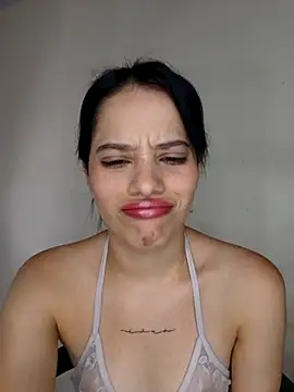 franchezkavegaaa - Franchezkavegaaa's free webcam - UK Sex Cams