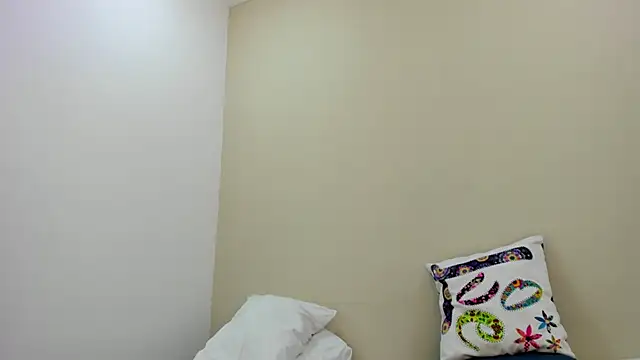 MadisonJenner webcam