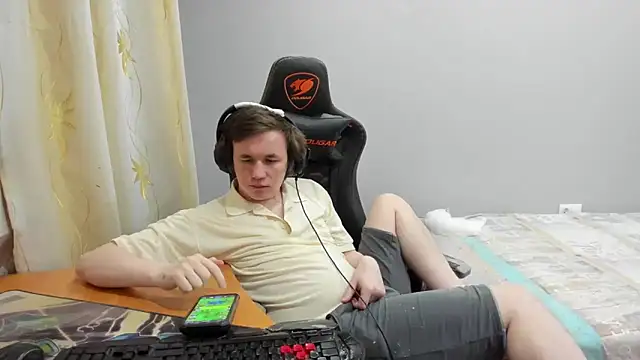 iliaskrislove webcam