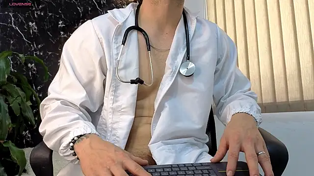 Alexander_ferre webcam