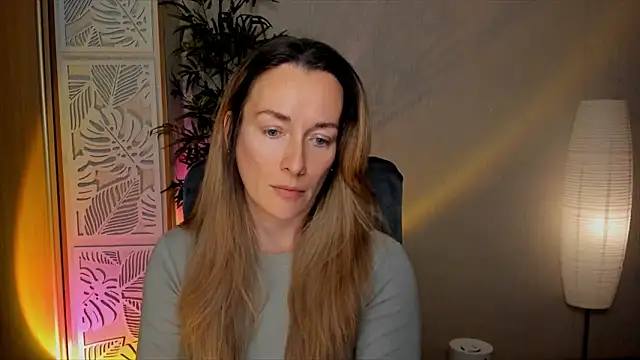 RebeccaMartinez webcam