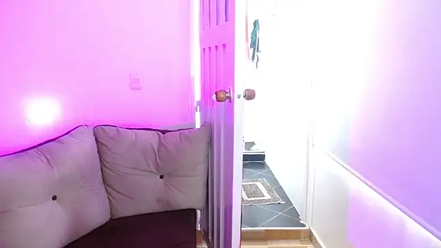 milfrousse - Milfrousse's free webcam