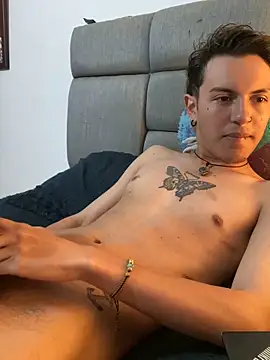 NaytonFreeman webcam