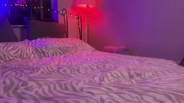 mistresssx - MistresssX's free webcam - UK Sex Cams