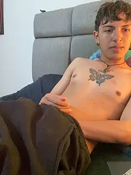 NaytonFreeman webcam