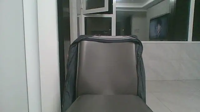 nole_china7 (Ask my age) - talk / fun / cum