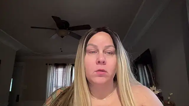 WorldsGreatestCockRater webcam