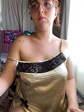 Webcam Model (CoraVibes)  is live.Free join now!