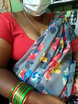 Tamilselviroja- webcam