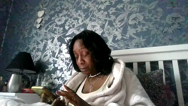 Ebony-SultryX webcam