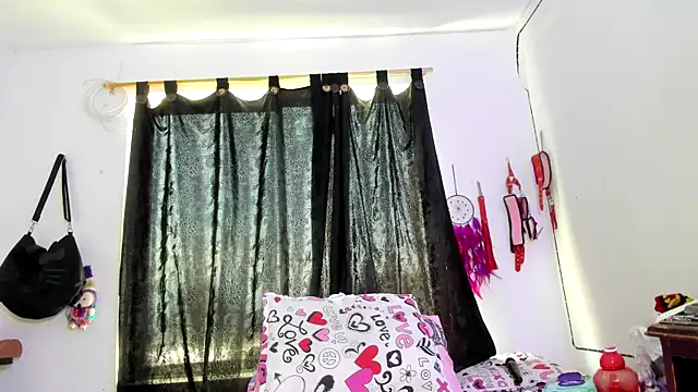 QUEEN_MANDY_BBW webcam