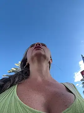 alimela (F mature) - SQUIRT FUCKING MILKY PUSSY💦💦💦LT🎁