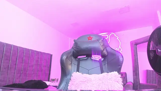 silvana__miller webcam