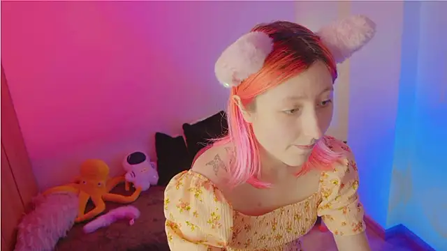 Bloom-fairy webcam