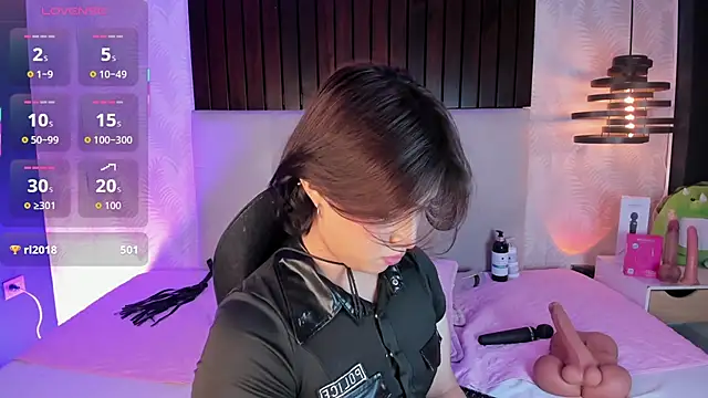 Creamy_Angelo webcam