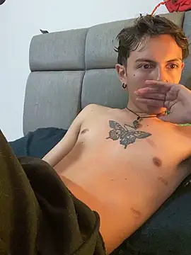 NaytonFreeman webcam