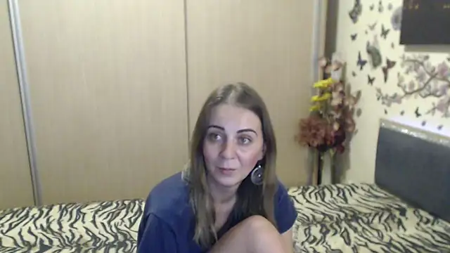 MirabelaSweet webcam