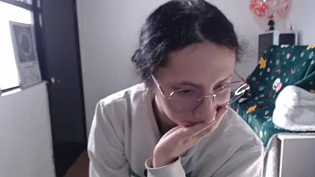 minene_mikami webcam