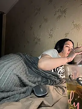 Naughtbaby_2025 webcam