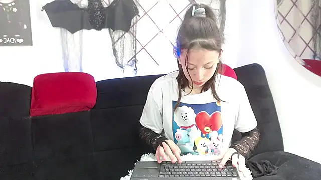 ChloeSweetSin webcam