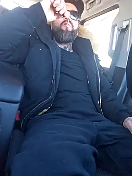 Beardedtattood webcam