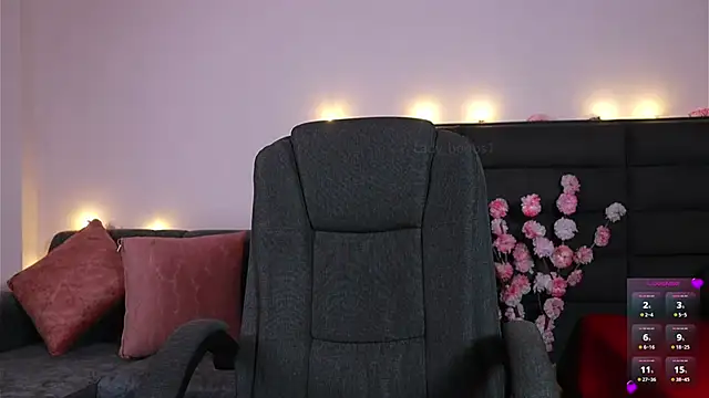 kathieandpovcock1 webcam