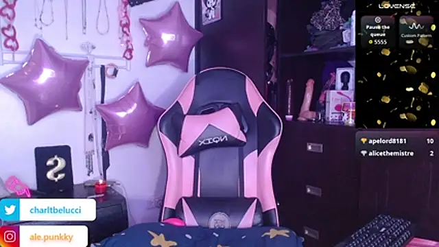 charlotbelucci_ webcam