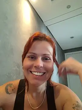 PorcelainDoll1 webcam