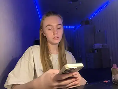 melissashineee webcam