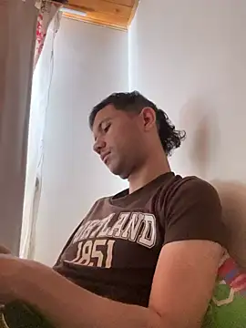 Michaell_Spinelly webcam