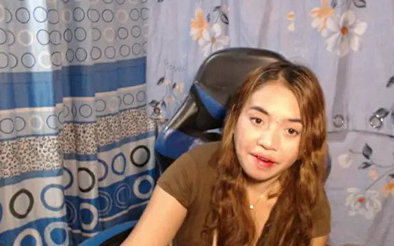 urlover_mae26 webcam