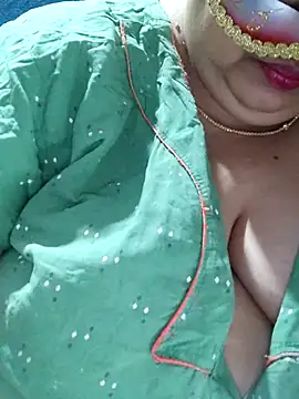 tamilthanushri webcam